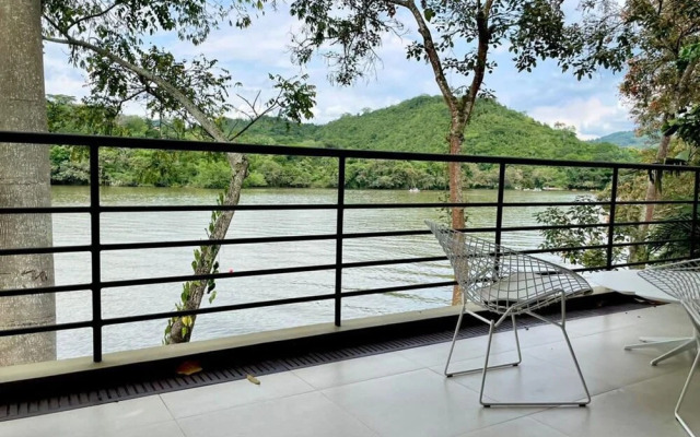 W Charming 5BR Villa in the Heart of Anapoima