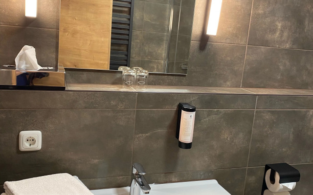 FETZ - Das Loreley Hotel