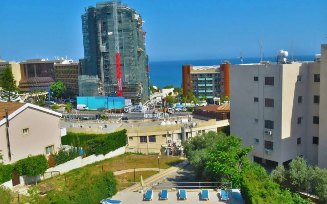 Polyxeni Hotel Apartments