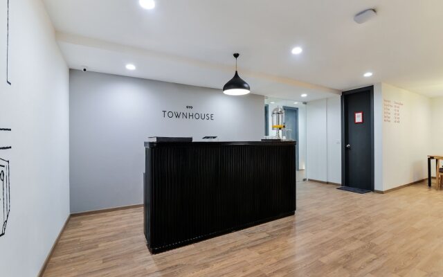 OYO Townhouse 079 Sector 46