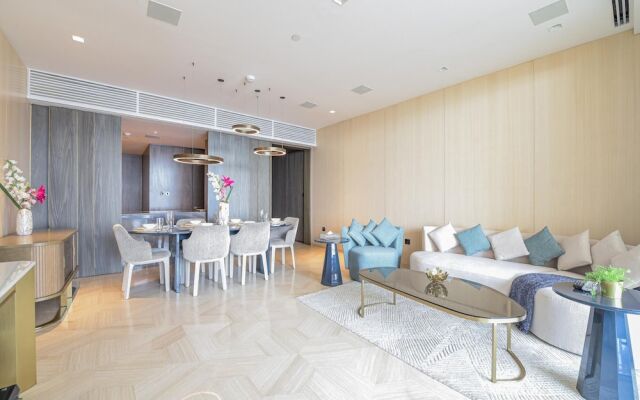 DXB - Five - 40706 - PJ