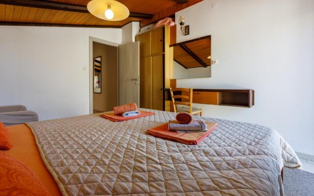 Colorful - Modern Apartments - A3 Narancasti