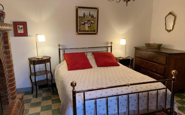 Appt 2 pieces dans Mas provençal