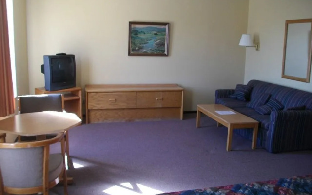 Budgetel Inn and Suites