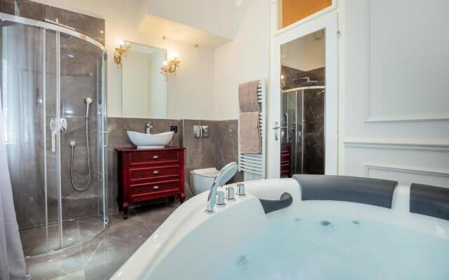 Ben Akiba Luxury Suites