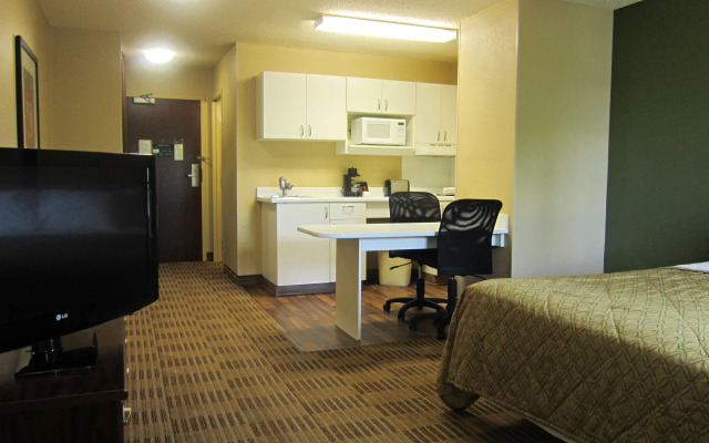 Extended Stay America Suites Seattle Everett North