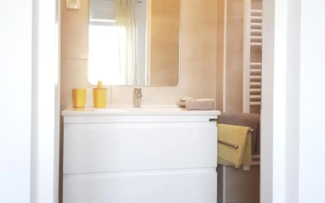 NEW, cozy&sea view apartment