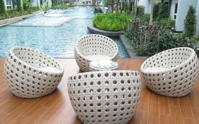 The Trust Huahin Condo Garden View by Dome