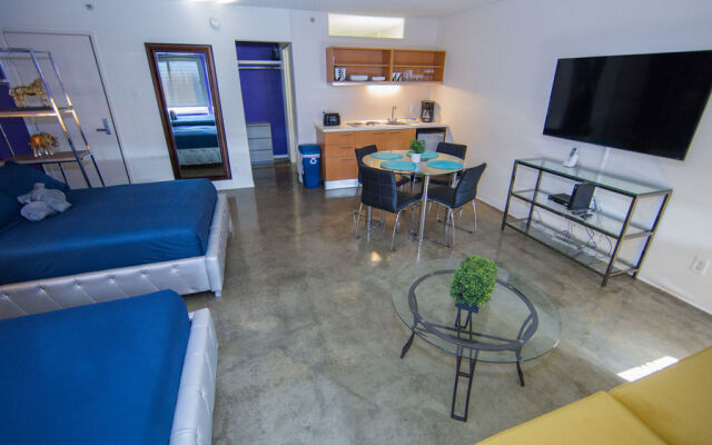 LA Extended Stay by Stay City Rentals