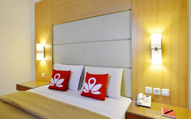 ZEN Rooms Basic Near Sunter Mall