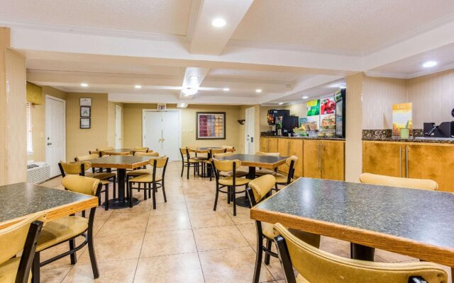 Quality Inn & Suites Corinth West