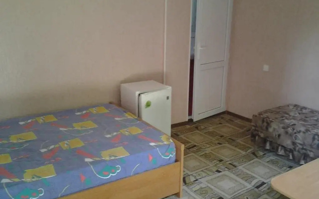 Uyutny Guesthouse