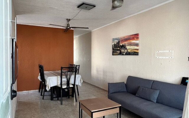 Nice House With Air Conditioning And Wifi