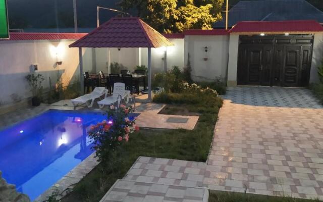 Friend's House