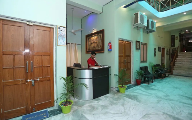 OYO Flagship 19120 The Classio Guest House - Guesthouse in Λάκναου - Photo 2