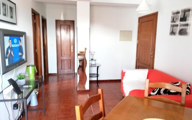 Apartment With 2 Bedrooms in Eiriz, With Wonderful Mountain View, Furn
