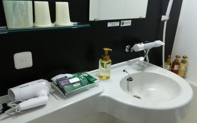 Hotel Route-Inn Grand Tokyo Asakusabashi