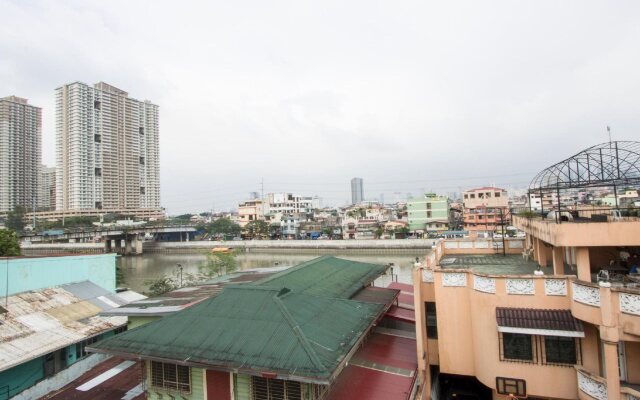 Makati Riverside Inn