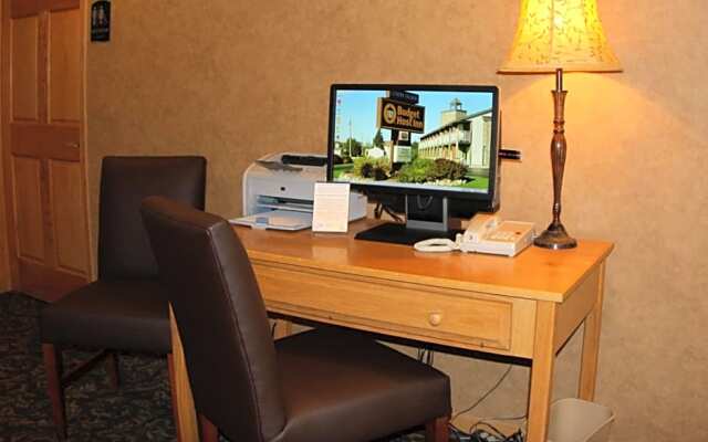 St. Ignace Budget Host Inn