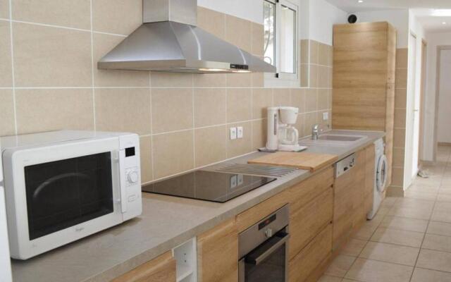 Appartement Le Lavandou, 4 pièces, 6 personnes - FR-1-251-204