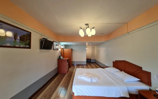 Phu Nga Hotel