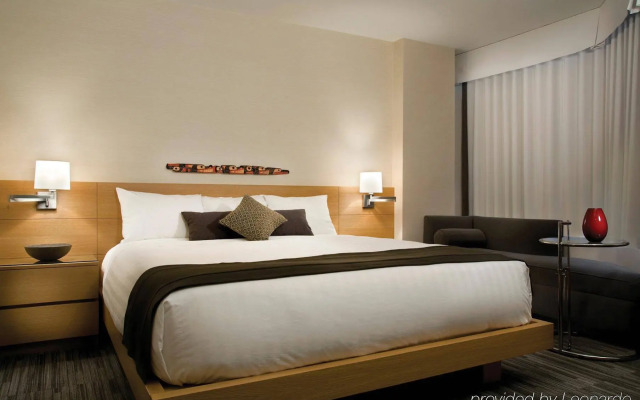 The Listel Hotel Vancouver