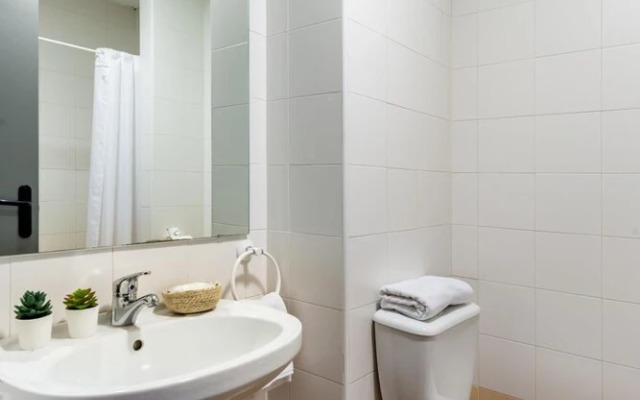 Micampus Bormujos Students Residence