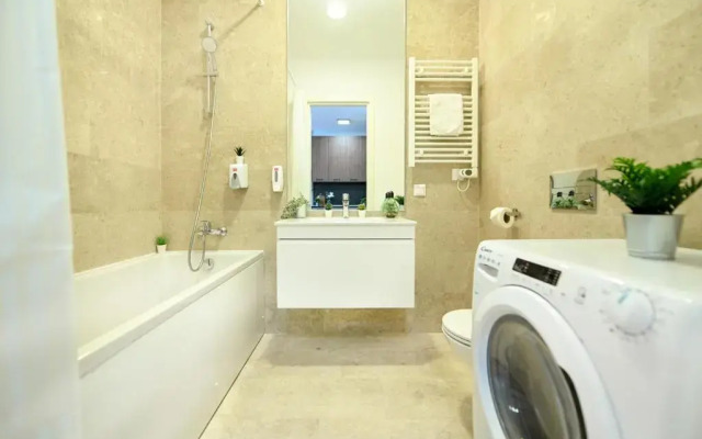 MAISON PASTEL. Romexpo 2-Bedroom Free Parking