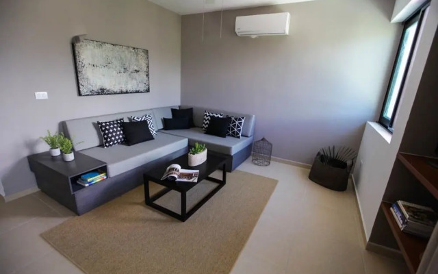 Tony Condo 2 bedroom sleeps 4