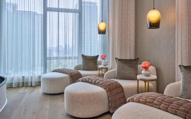 The St. Regis Chicago