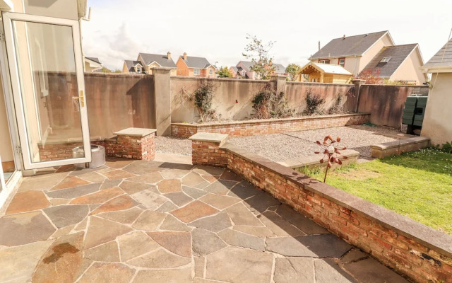 4 Killimer Road