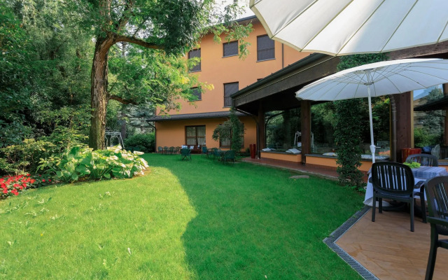 Brianteo Hotel And Restaurant