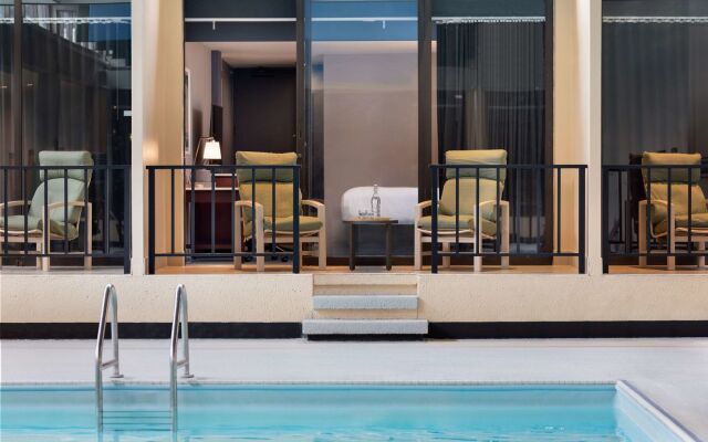 Hotel Champlain Burlington, Curio Collection by Hilton