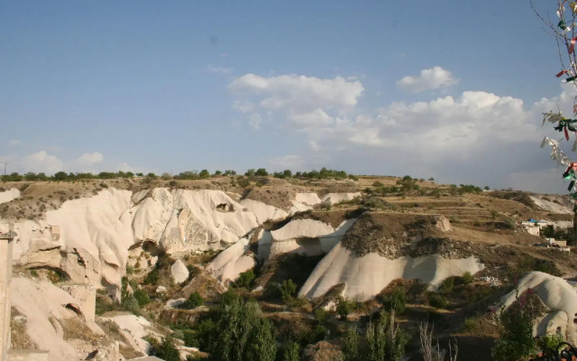 Valley Inn Cave Hotel