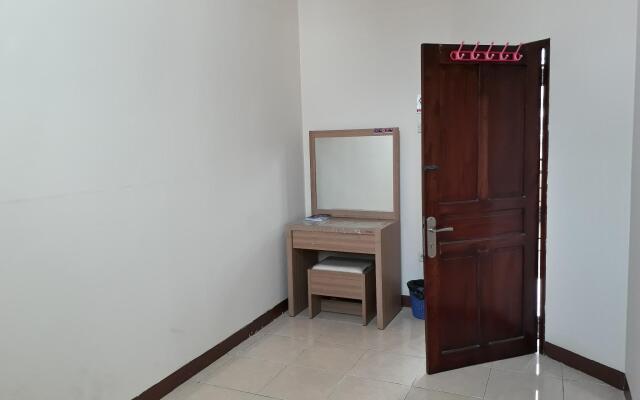 Imam Bonjol Hostel