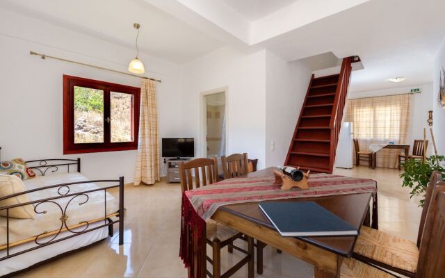 Aspalathos Suites