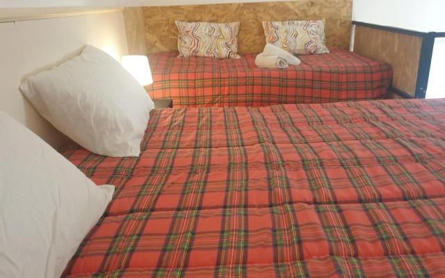 Home Restaurant hostel