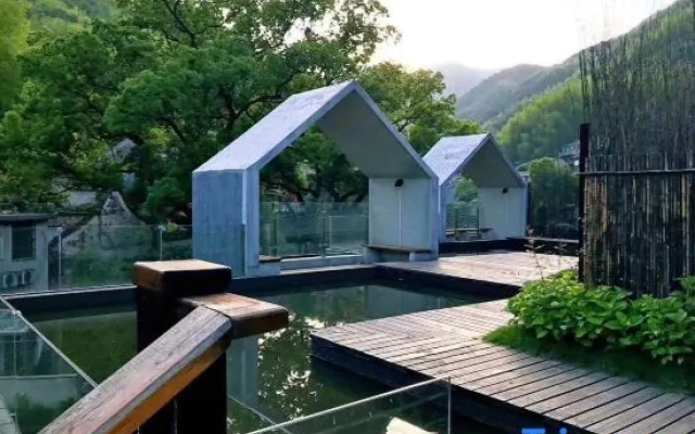 Sen Island Qixia Shanju Hotel