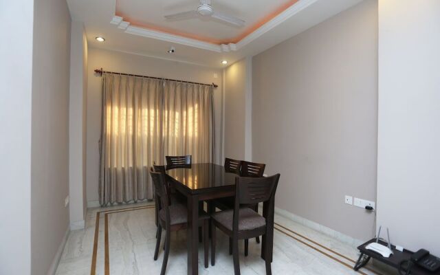 Oyo 19855 B S Guest House