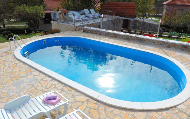 Holiday Home Voloder