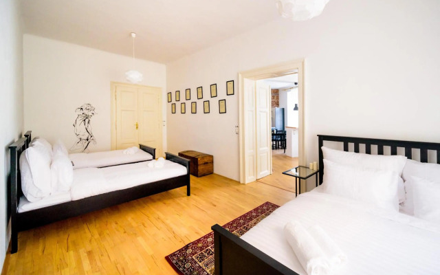 Amazing Harry Potter'S Apt. At Old Town