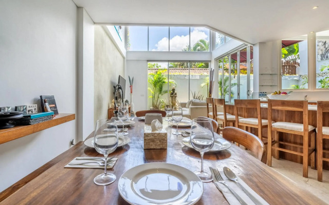 AQ-VA Hotel & Villas Seminyak