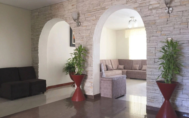 Casa Mores Inn