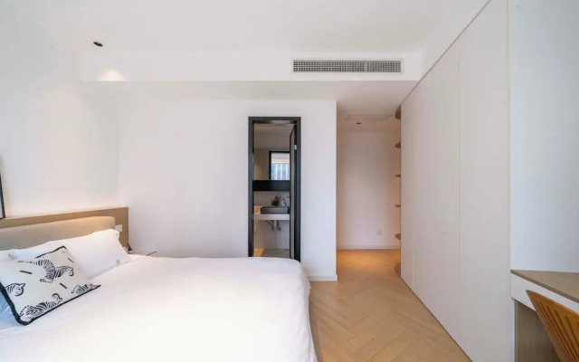 Zhome- Count Luxury 2Bedroom Apartment