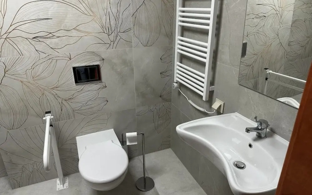 Mololo Art Hotel