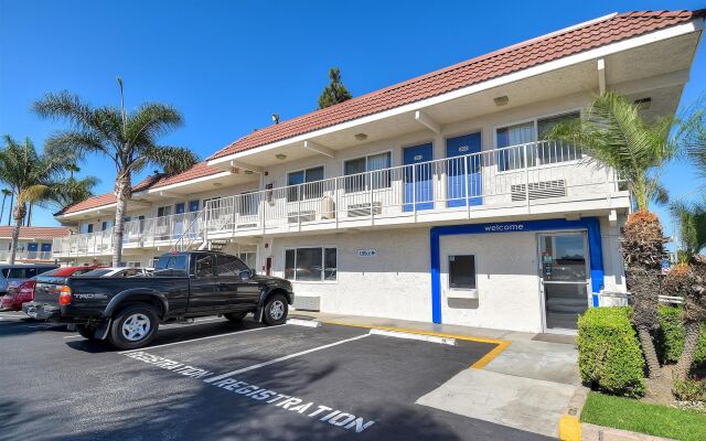 Motel 6 Los Angeles - Long Beach