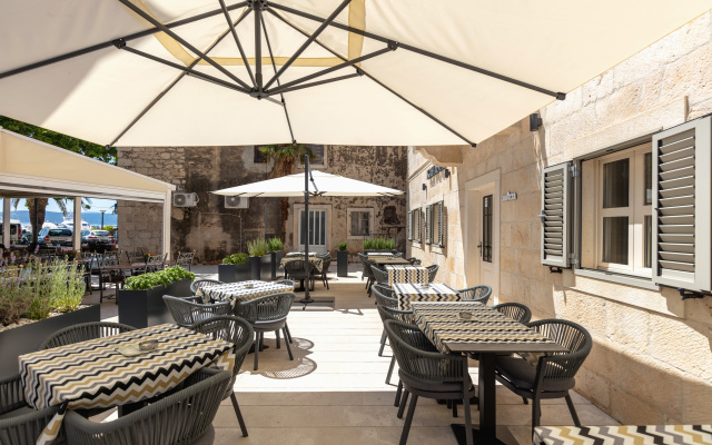 Hotel Croatia