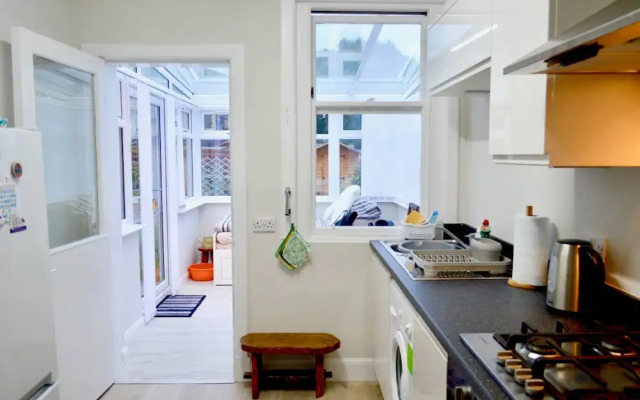 Homely 2 Bed With Arthur Seat Views