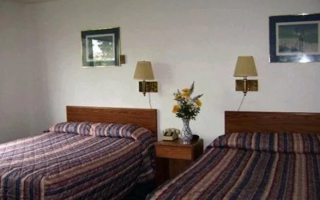 7 Star Inn