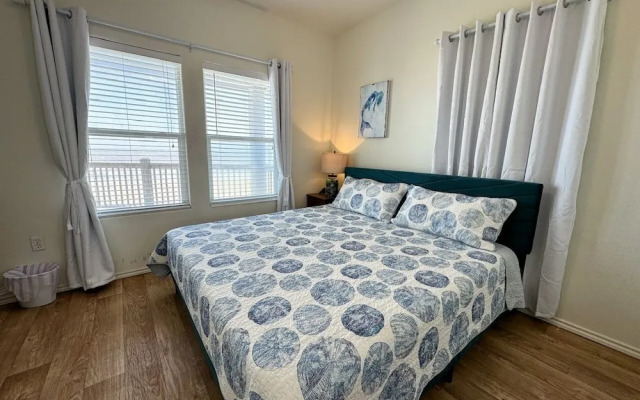 Sunburn Alley 4 Bedroom Home